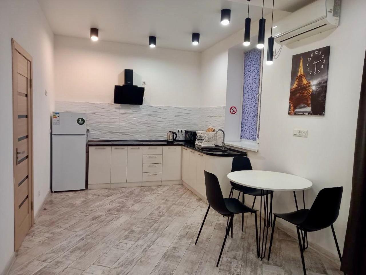 Apart Poltavska Кропивницкий Екстериор снимка